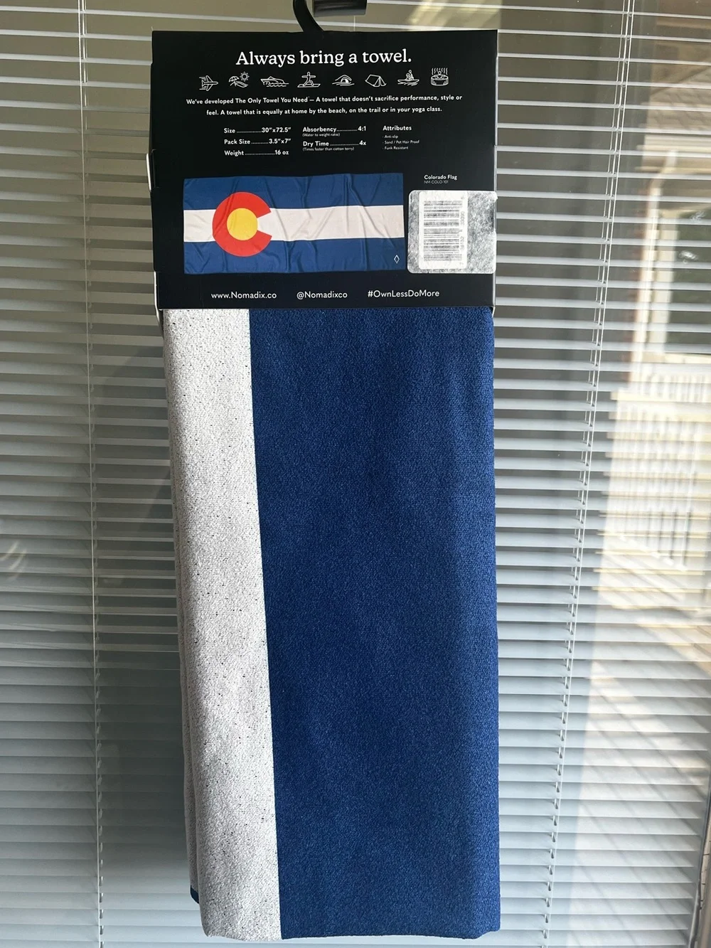 Nomadix NWT Colorado Flag Blue White Striped Performance Towel Lightweight Beach